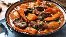 طرز تهیه تاس‌کباب اصیل ایرانی؛ غذای ساده و مجلسی