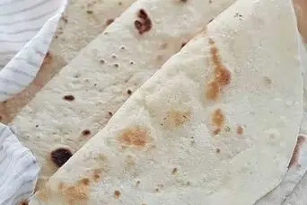 ترفند نگهداری از نان لواش بیش از 3 هفته ؛ با این روش دیگه نان بیات ندارید!