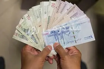 واریزی بزرگ دولت برای این افراد / دستور جدید پزشکیان کام مردم را شیرین کرد