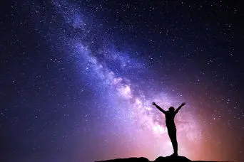 پیام امروز کائنات برای تو؛شانس/ سود/ پایان یک مشکل/ وقایع غیرمنتظره/ پیشرفت/ شروعی جدید.