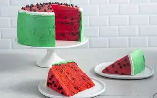 طرز تهیه کیک هندوانه ای تابه ای شب یلدا بدون  فر