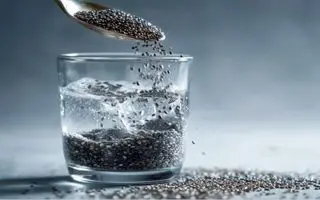 ترکیب شگفت‌انگیز این دانه با آب، دشمن قند و فشار خون در صبح ناشتا!