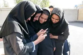 ممنوعیت قطعی موبایل در مدارس | شرط آموزش و پرورش برای برداشتن ممنوعیت
