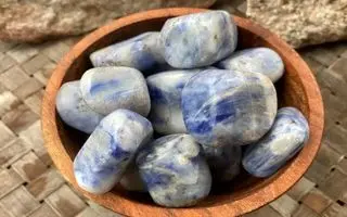 افغانیت، سنگ آبی اسرارآمیز با خاصیت جادویی ؛ سنگی کمیاب و مرموز