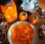 تهیه ترشی خرمالو و لیته خرمالو پاییزی جذاب
