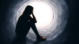این علائمو داری خیلی ریز داری افسردگی حاد میگیری