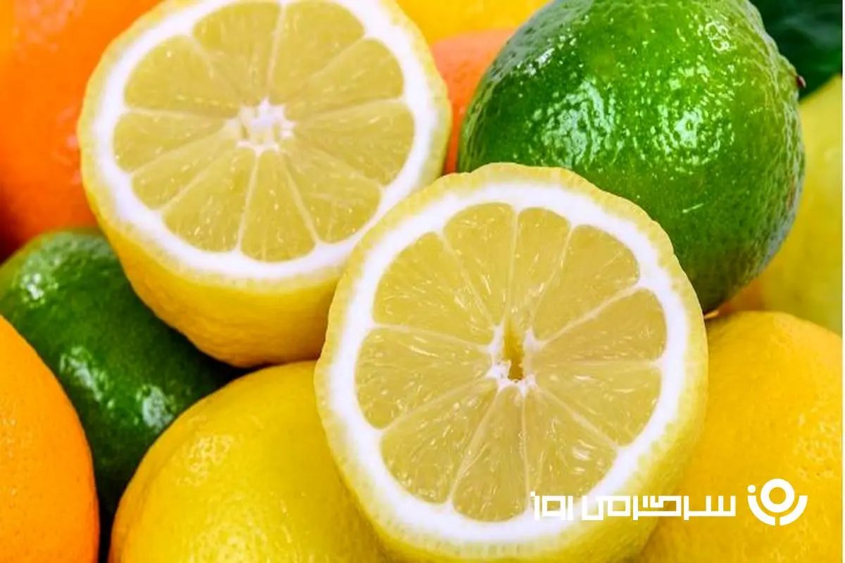 از بین بردن درد و کاهش فشار خون در شب با  گذاشتن چند قاچ لیمو کنار تخت خواب!