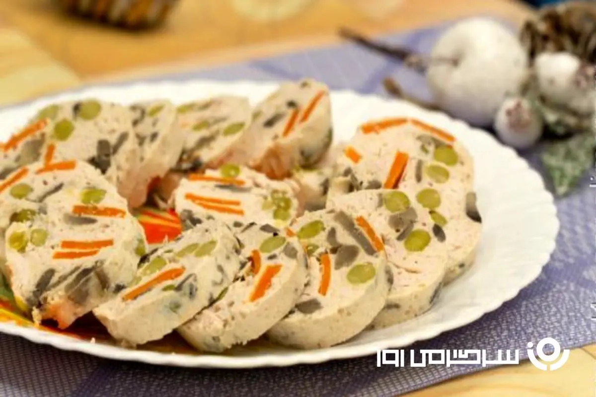 طرز تهیه کالباس خانگی سالم و خوشمزه با ترفندی آسان + فیلم