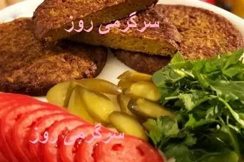 غذای ساده برای شام | این غذا با بادمجون و سیب زمینی زده رو دست پیتزا