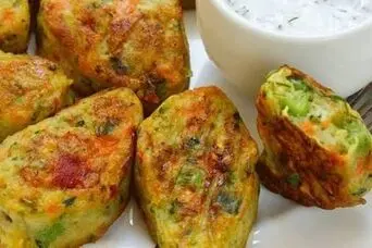 طرز تهیه ناگت سبزیجات بدون گوشت | ترد و طلایی، بدون وا رفتن داخل تابه