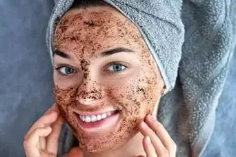 فیلر طبیعی چروک صورت با گل ختمی و تخم کتان