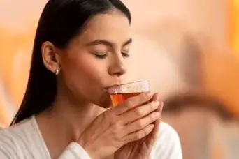 با کمک این چای 10 کیلوگرم در یکماه وزن کم کنید!