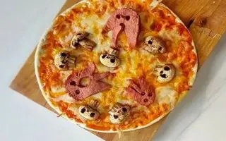 طرز تهیه پیتزا هالووینی تو کمتر از 20 دقیقه