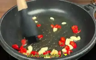 کاهو فقط برای سالاد نیست؛ طرز تهیه کاهو سوخاری پیش غذای فوق العاده و مجلسی