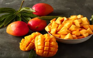  خبر خوش محققان برای دیابتی‌ها؛ این میوه محبوب به کاهش وزن و کنترل قند خون کمک می‌کند