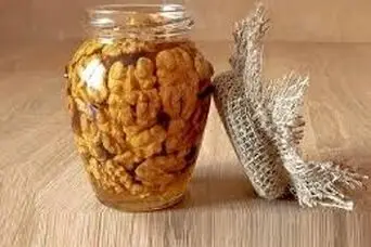 ترفند نگهداری فال گردو بدون کپک و تلخی برای مدت طولانی
