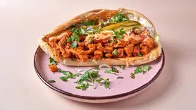 طرز تهیه ساندویچ بندری خانگی | شام و ناهار فوری و کم‌خرج برای روزهای شلوغ