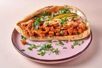طرز تهیه ساندویچ بندری خانگی | شام و ناهار فوری و کم‌خرج برای روزهای شلوغ