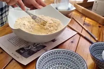 طرز تهیه شیرینی نخودچی فقط در ۱۵ دقیقه