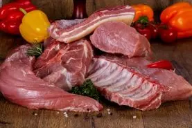 ترفند سرآشپزهای معروف برای از بین بردن بوی گوشت 