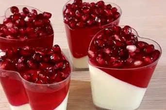 طرز تهیه پاناکوتای انار؛ دسر مجلسی شب یلدا