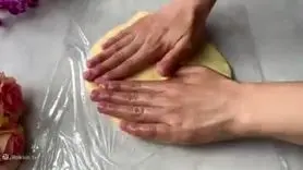 طرز تهیه غذای فوری با سیب زمینی و پنیر پیتزا بدون فر