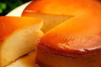 طرز تهیه کیک کرم کارامل مجلسی