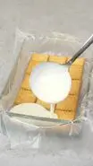 طرز تهیه آسونترین دسر یلدا تنها با شیر و شکر و نشاسته!