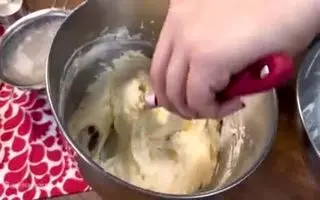 طرز تهیه شیرینی لطیفه خامه‌ای خانگی