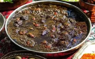 ۱۰ ترفند طلایی برای پخت قورمه سبزی
