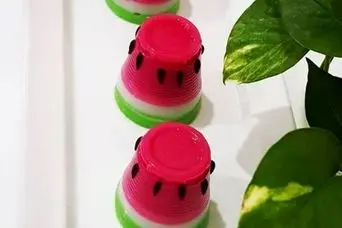 طرز تهیه ژله یلدایی شیک و مجلسی و خانگی