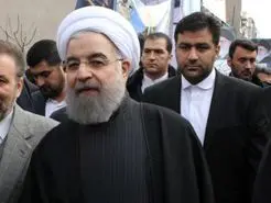 روحانی: با احترام به افکار گوناگون و شنیدن صدای مردم، بقای انقلاب تضمین می‌شود 
