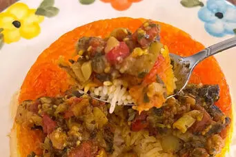 طرز تهیه خورش ملاقورمه بدون گوشت | یک غذای شمالی خوشمزه با بادمجان، گوجه و سبزی معطر
