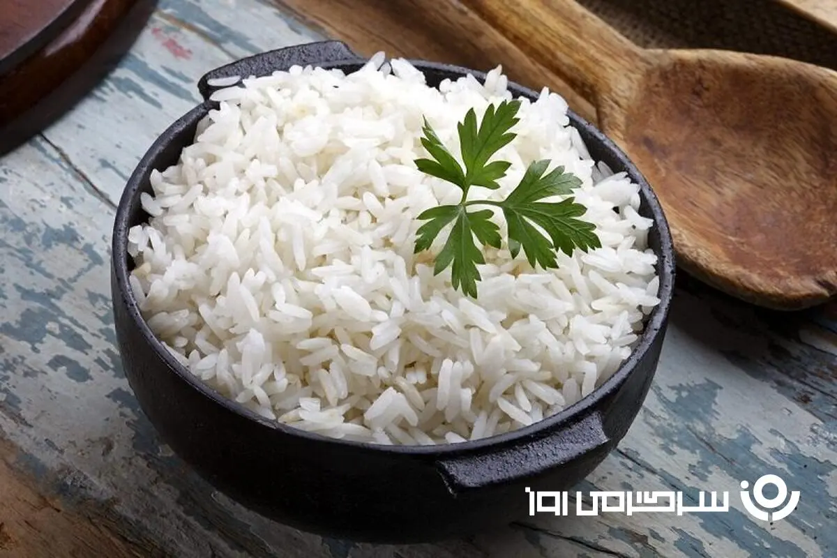 خوردن پلو با این روغن هرگز چاق تان نمی کند / کاهش کالری پلو با یک قاشق از این روغن
