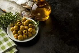 این روش سنتی مادربزگ ها برای جلوگیری و رشد مو کار و کاسبی کلینیک های کاشت مو رو کساد کرد