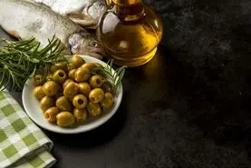 این روش سنتی مادربزگ ها برای جلوگیری و رشد مو کار و کاسبی کلینیک های کاشت مو رو کساد کرد