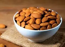 قاتل بی رحم فشار خون در مغز این آجیل نهفته است | مصرف ناشتا 5 عدد فشار خون را تنظیم می کند