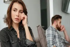 روانشناسی رابطه | اگر این 8 علائم رو تو رابطتت دیدی یعنی رابطه عاشقتون داره تموم میشه و باید فاتحشو بخونی