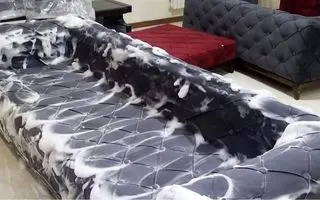 بهترین راه شستن مبل در خانه: کاربردی‌ترین روش برای برق انداختن مبل‌ها