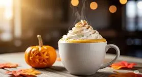 لاته پاییزی با طعم کدو و ادویه؛ نوشیدنی محبوب پاییز