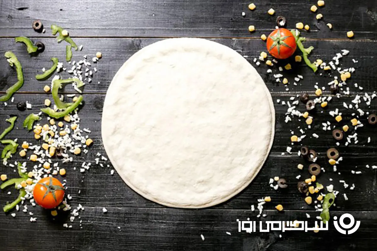 فوت و فن تهیه خمیر پیتزا خانگی خوشمزه/ ترفندهای که فقط آشپزهای حرفه‌ای میدونن!