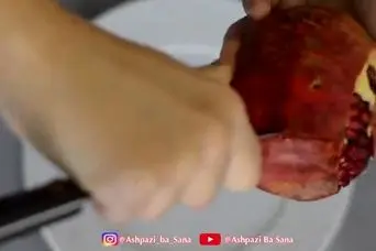 تا حالا اشتباه انار و پوست میکندیم؛ بهترین و سریعترین روش پوست کندن و برش انار