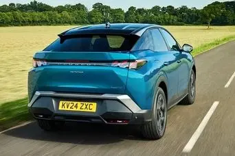 پژو ۳۰۰۸ راهی بازار شد + قیمت | معرفی پژو ۳۰۰۸ با مشخصات فنی