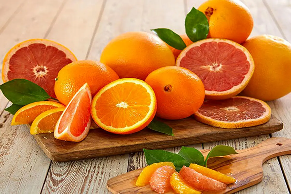 100 گرم از این میوه پرطرفدار حاوی ویتامین‌های C و B۹ و ویتامین C و فیبر غذایی نیمی از نیاز روزانه بدن را تامین میکند