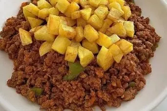 طرز تهیه واویشکا بدون گوشت | یک غذای اقتصادی با سویا و سیب‌زمینی