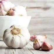 ترفند جادویی درست نگهداری طولانی مدت سیر در خانه؛ چگونه سیر تازه را در فریزر نگه داریم؟