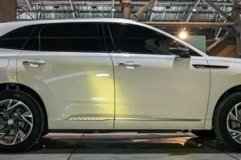 لاکچری ترین محصول ایران خودرو  راهی بازار شد  | معرفی خودرو  R7 ایران خودرو با مشخصات فنی