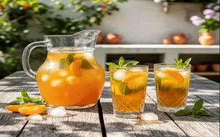 طرز تهیه شربت زردآلو خانگی؛ ترفند کپک نزندن و ترش نشدن