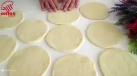 طرز تهیه نان ترکی در 10 دقیقه بدون فر