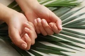 نشانه های کوچیک ظاهری که هشدار از یک بیماری بزرگ میدهند